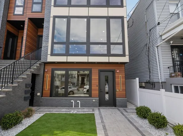 373 New York Avenue image 27 of 28