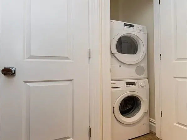 317 Second Avenue image 11 of 14