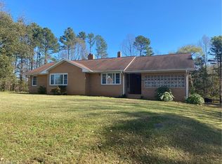 1288 New Bowers Rd, Lexington, NC 27292