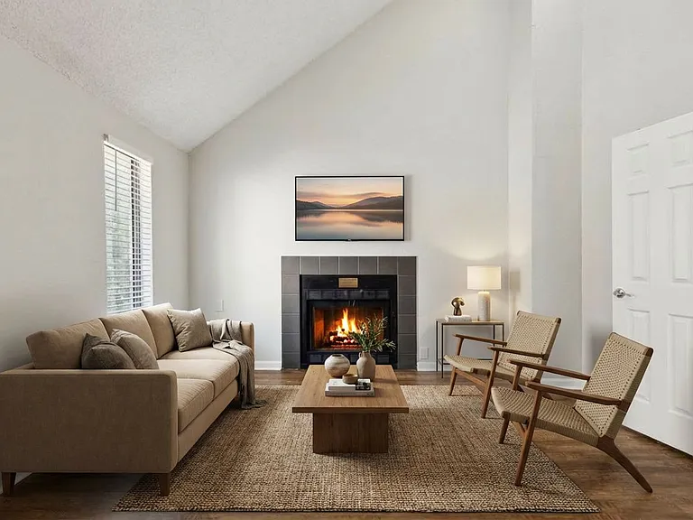 Woodcrest — Photo 12