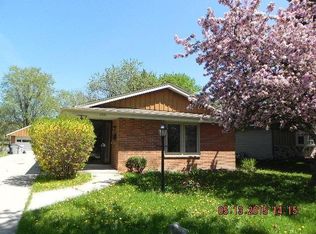 5926 S 18th St, Milwaukee, WI 53221