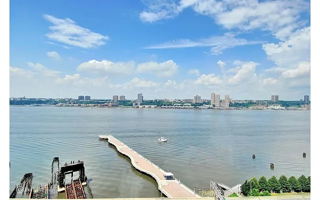 Rented by Douglas Elliman | media 33