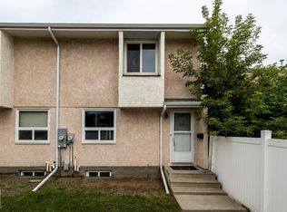 Lakewood Village, Edmonton, AB T6K 2B3