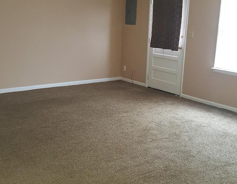 1st image of 171 Thistlewood Ave APT 4