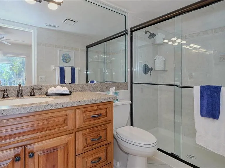 4531 Bay Beach Ln #133 — Photo 12