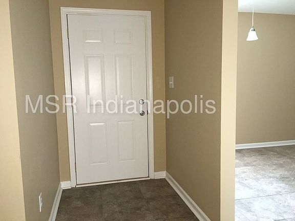 4th image of 2718 Lullwater Ln
