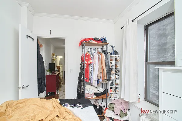 Rented by Keller Williams NYC | media 24