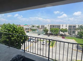 5625 W 20th Ave APT 404, Hialeah, FL 33012