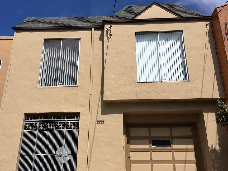 1st image of 2470 32nd Ave