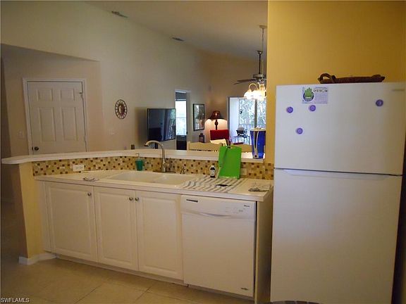 3rd image of 12301 Notting Hill Ln Unit 4