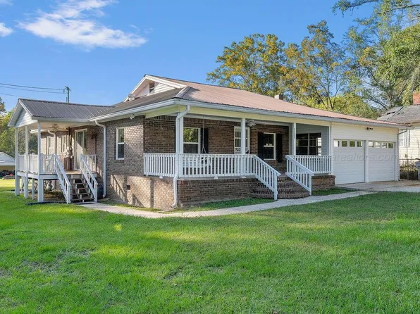 1287 3rd St NW, Carbon Hill, AL 35549