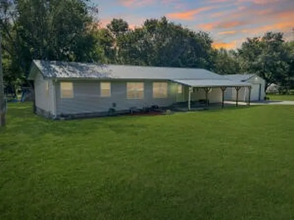 320 Old 88 Rd, Jane, MO 64856