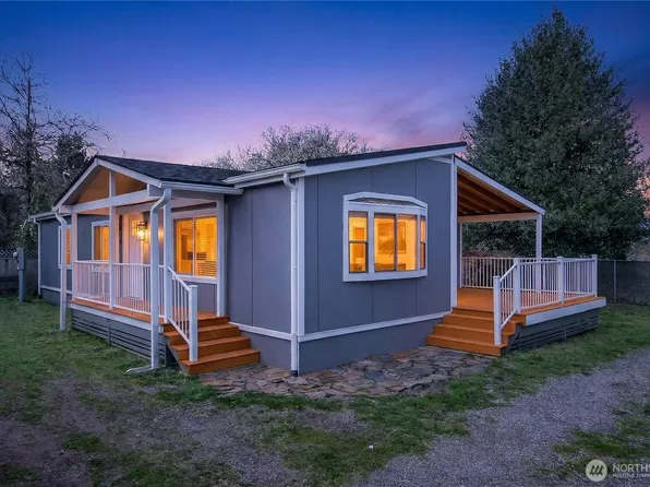 2424 S 130th Place, SeaTac, WA 98168