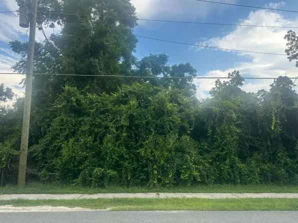 632 NE Martin Luther King St, Lake City, FL 32055
