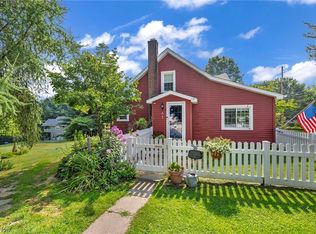 4593 Ridgewood Rd, Akron, OH 44321