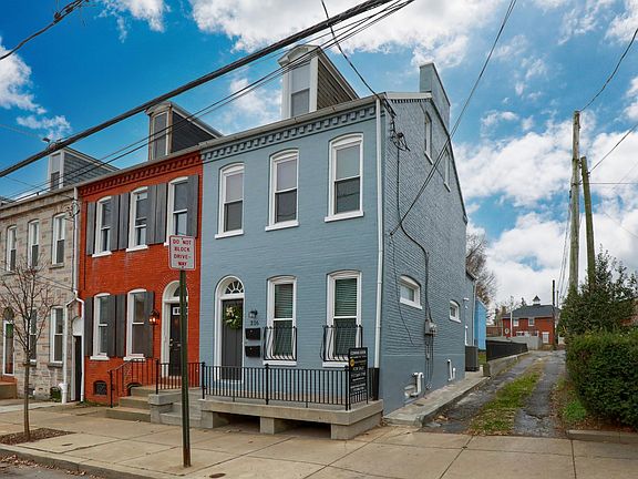 5th image of 316 E Chestnut St #1