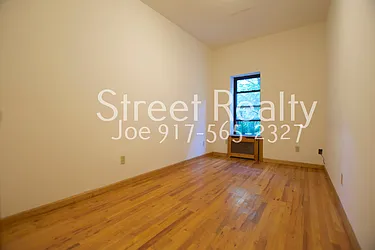 Rented by Street Realty Brokerage LLC