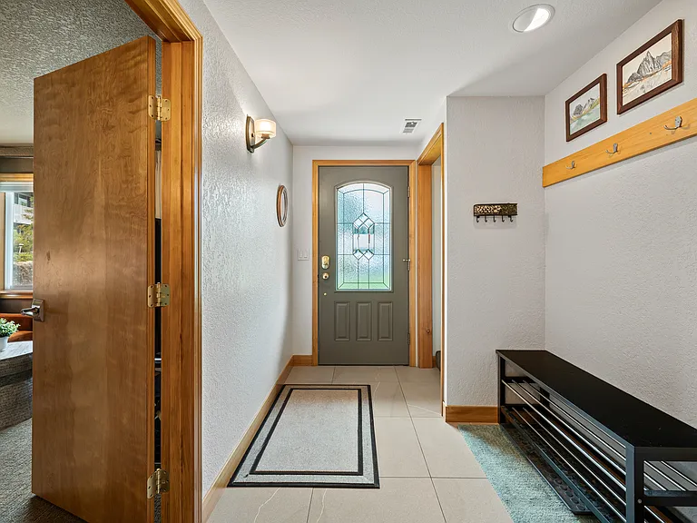 9581 E Leavenworth Rd — Photo 37
