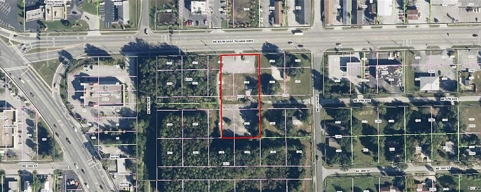 1st image of 640 NE 5th St
