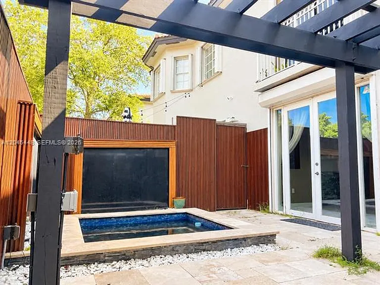 8133 SW 118th Ct #Townhouse 8133 — Photo 27