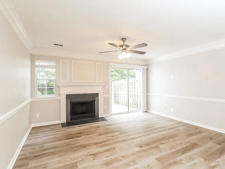 3204 Summercroft Ln — Photo 5