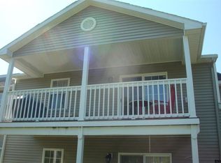 105 Evergreen Pl, Rensselaer, NY 12144