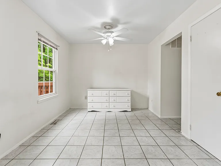 18617 Chickadee Ln — Photo 10