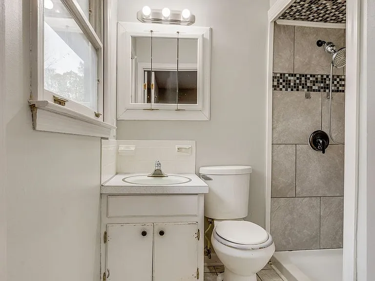 729 Foothills Rd — Photo 14