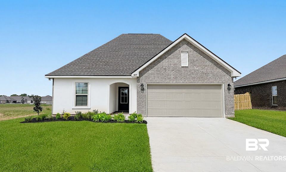 1st image of 18137 Piney Cir