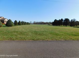 212 Bluejay Dr, Jim Thorpe, PA 18229