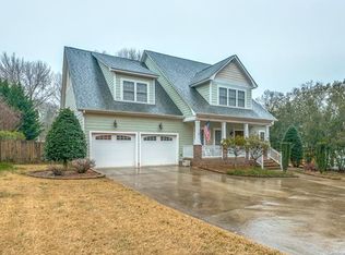 305 Arbor Dr, Waxhaw, NC 28173