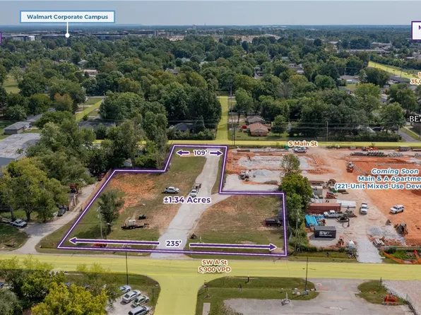 1111 SW A St #3, Bentonville, AR 72712