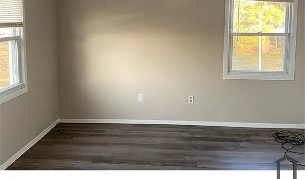 170 Nottingham Dr — Photo 16