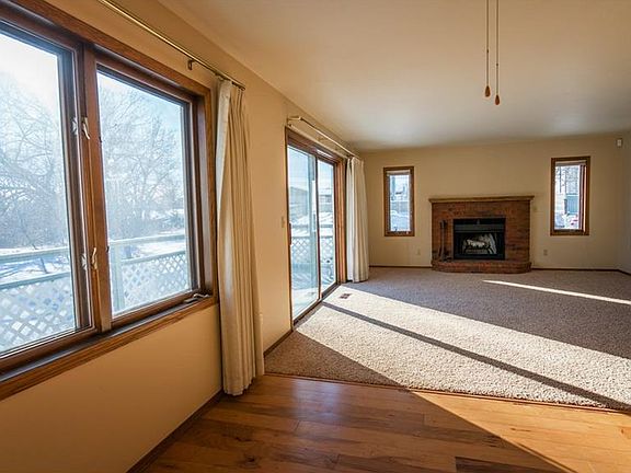 2nd image of 1294 Yellowstone Ave APT 4