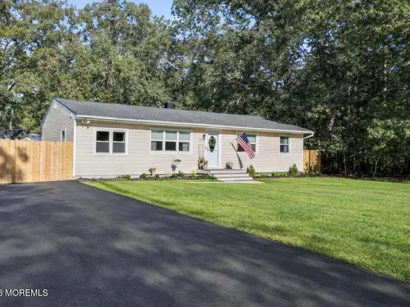 2628 Midway Avenue, Manchester, NJ 08759