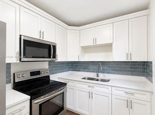 3380 NW 8th St, Fort Lauderdale, FL 33311