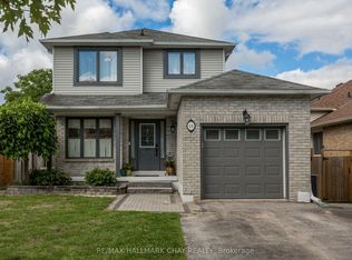 18 Gosney Cres, Barrie, ON L4N6T6