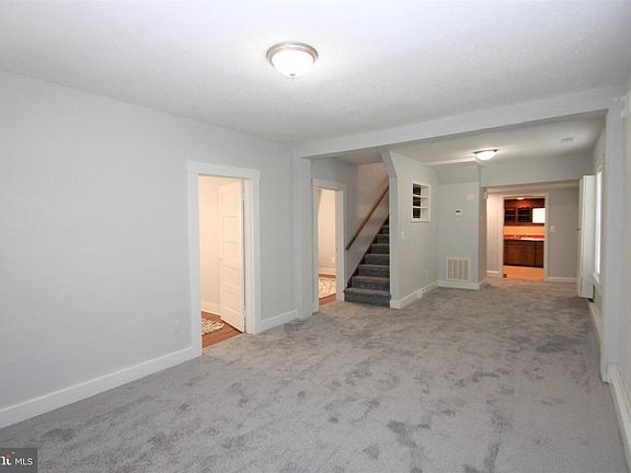 3rd image of 11552 James Madison St