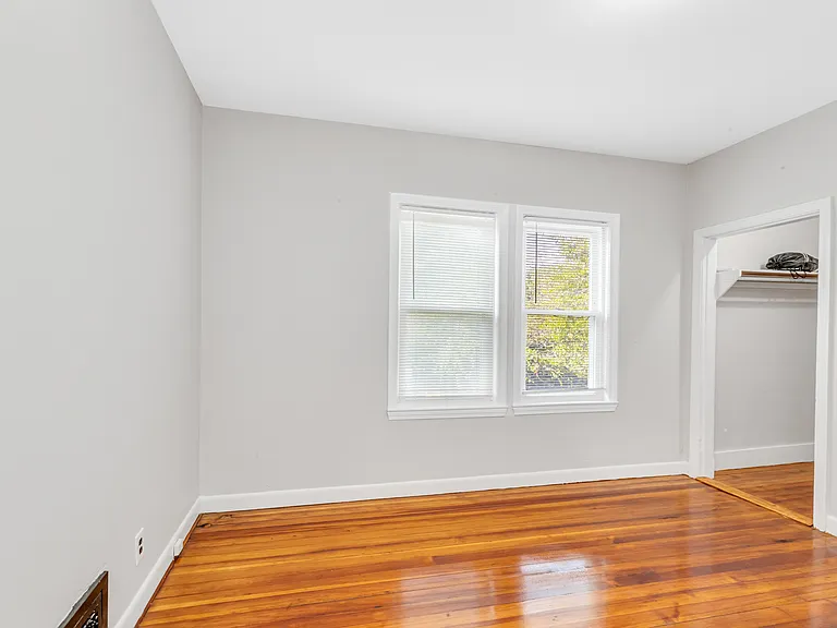 17 Weymouth Ave #1 — Photo 5