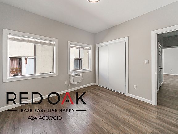 3rd image of 822 S Park View St APT 201