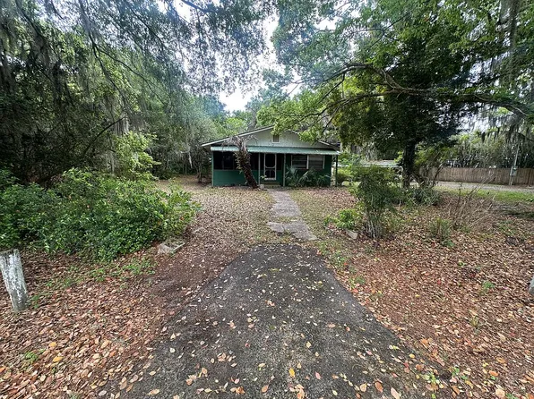 109 Kingsley St E, East Palatka, FL 32131
