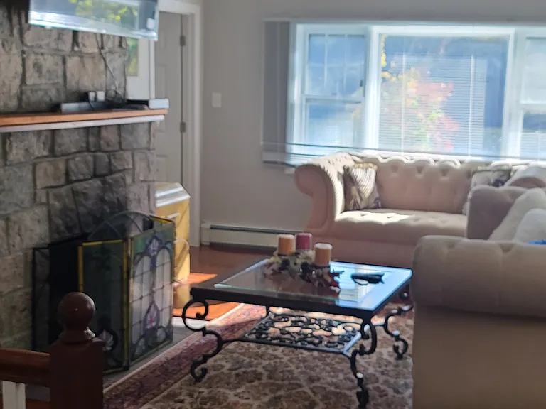 61 Lakeside Rd — Photo 40