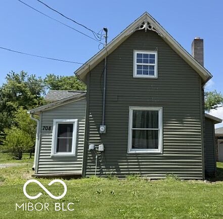 3rd image of 708 N Main St