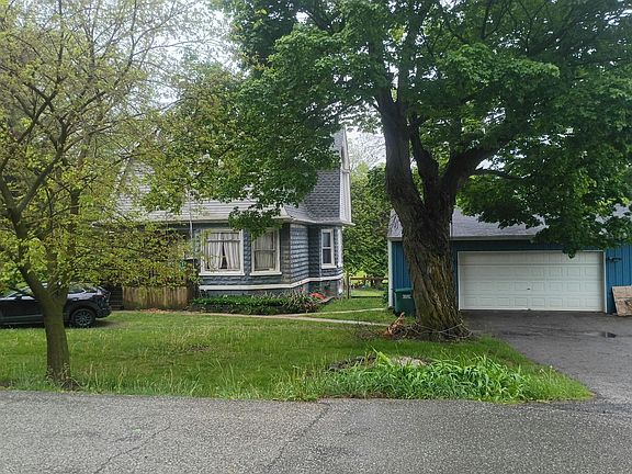 2nd image of 539 Garfield Rd