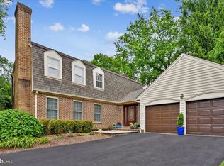 12401 Willow Green Ct, Potomac, MD 20854