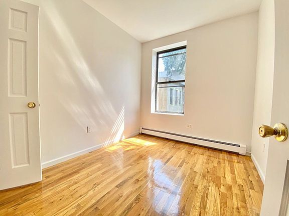 3rd image of 651 Marcy Ave Penthouse 3