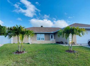 1736 41st Ter SW, Naples, FL 34116