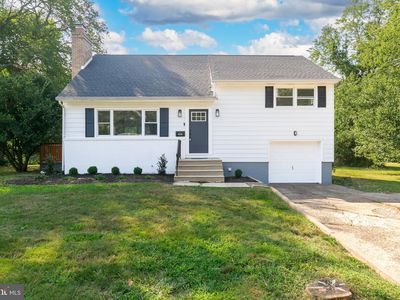 406 Parker Ave, Moorestown, NJ, 08057