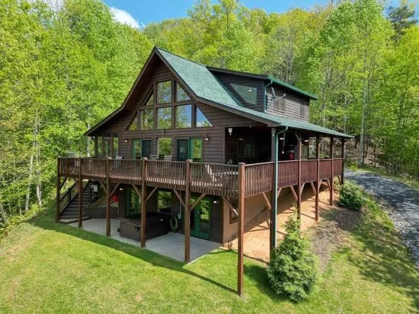 249 Buck Ridge Dr, Murphy, NC 28906