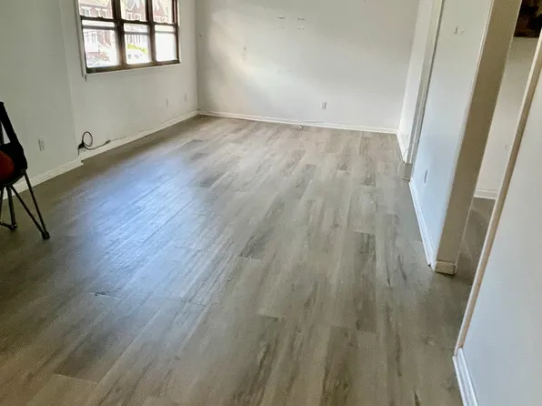 (undisclosed Address), College Pt, NY 11356